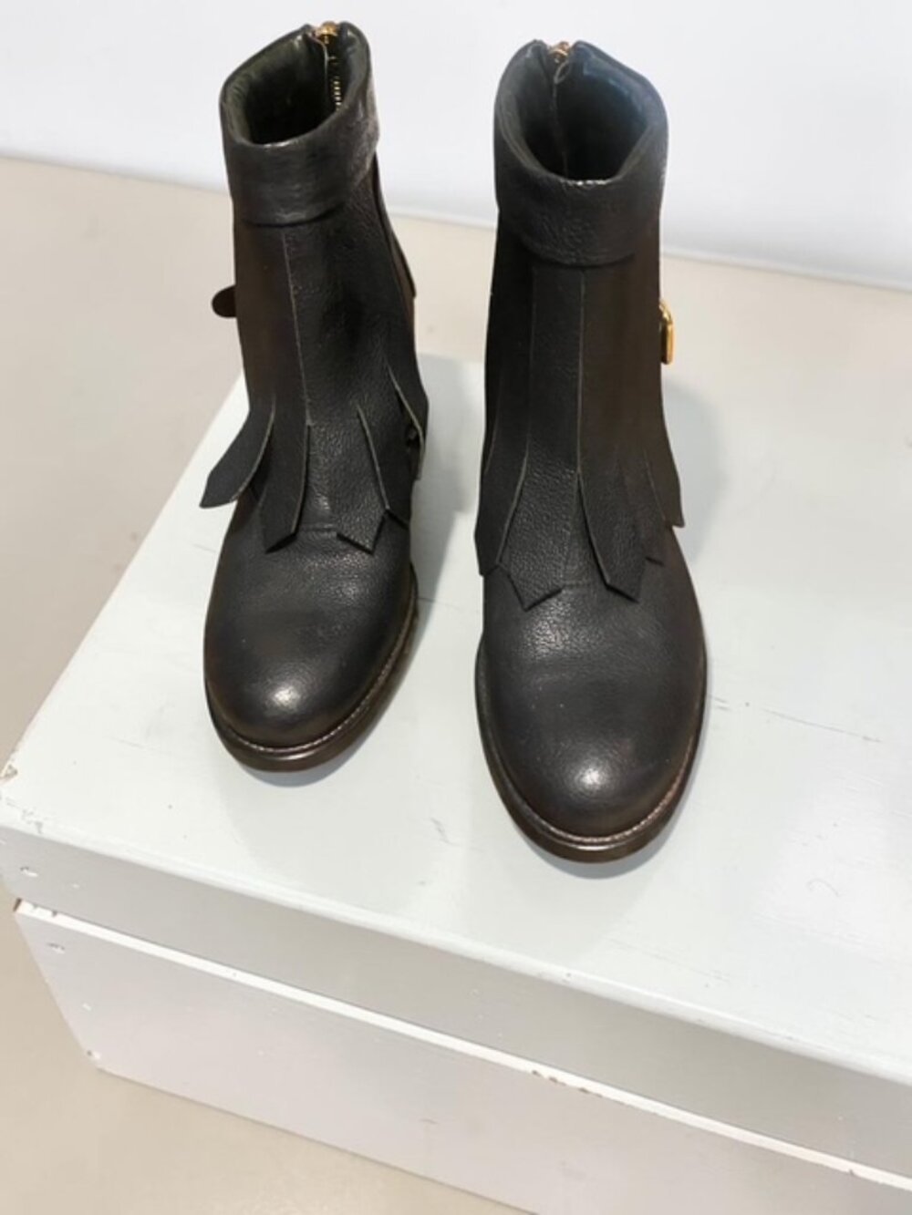 Rupert Sanderson Vrony Black Leather Fringe Boots [Size EU 38.5 / US 8.5]